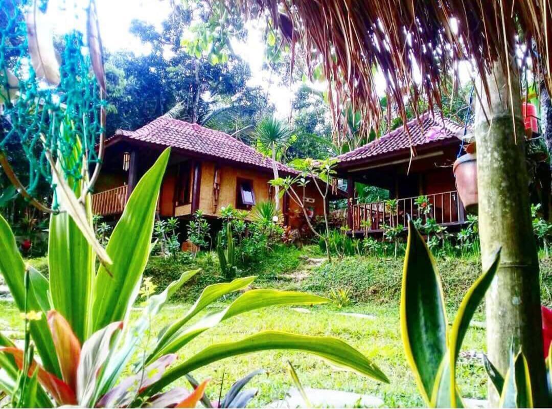 テテバトゥSky Garden Lombokアパートメント エクステリア 写真