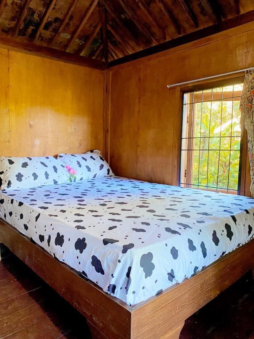 テテバトゥSky Garden Lombokアパートメント エクステリア 写真